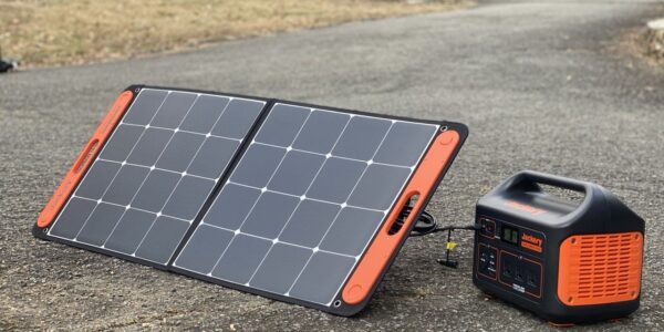 Silent Energy: Why Solar Generators Are Perfect for Nature
