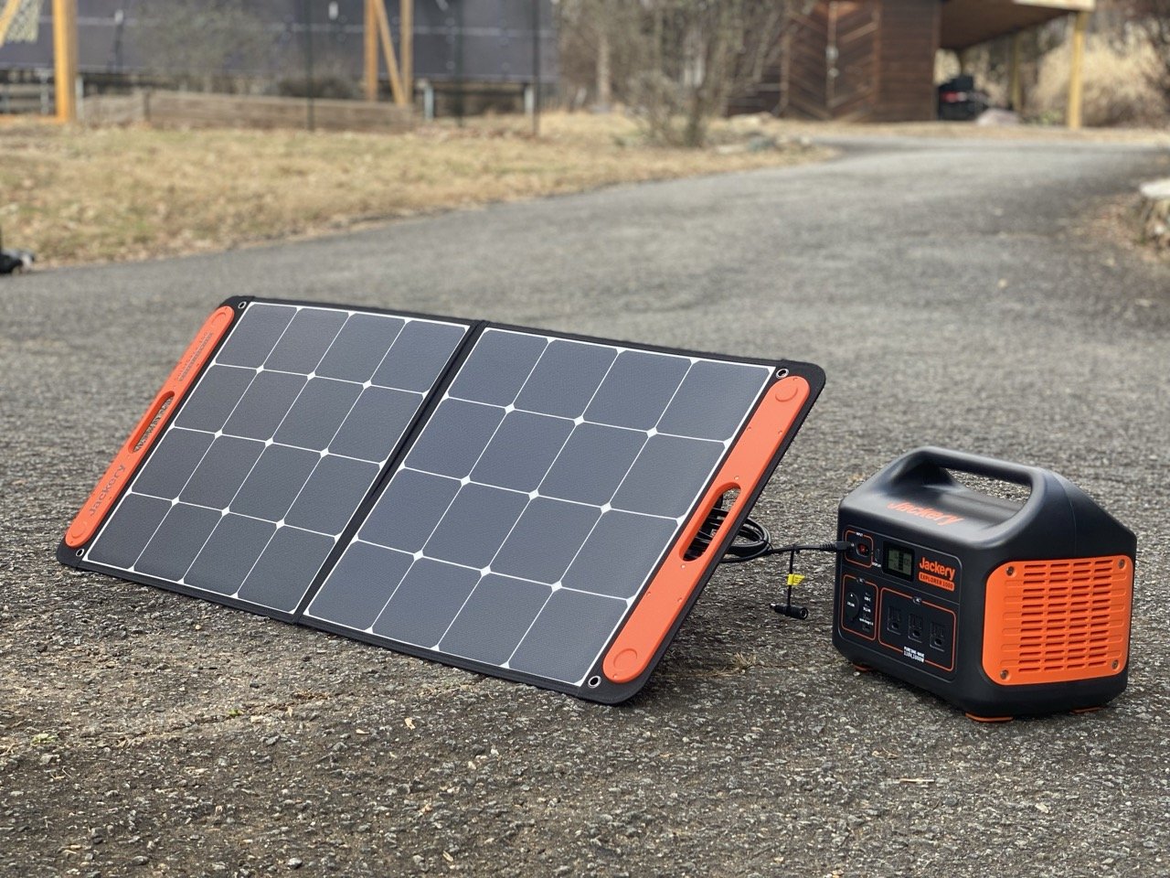 Silent Energy: Why Solar Generators Are Perfect for Nature