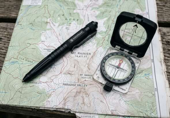The Tactical Pen for the Trail: Outdoor EDC, Glass Breaker Utility, and the Best Tactical Pen for Hikers and Campers