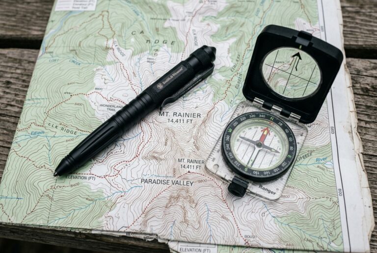 The Tactical Pen for the Trail: Outdoor EDC, Glass Breaker Utility, and the Best Tactical Pen for Hikers and Campers